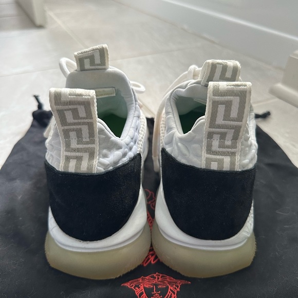 Versace Womens Shoes - Picture 5 of 5